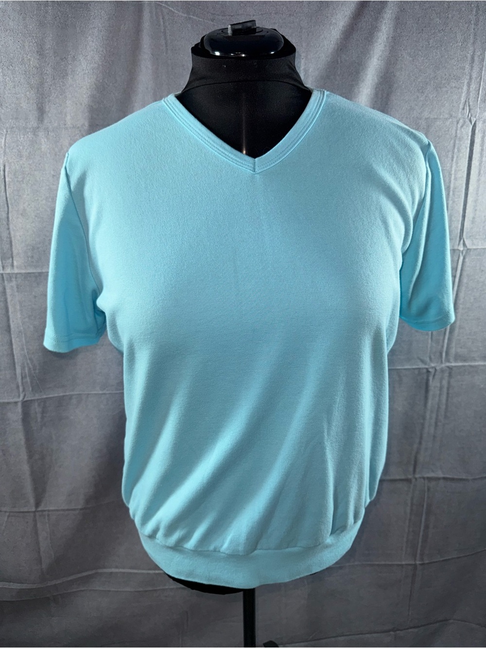 2787-Vicki Wayne Women's Light Blue V-Neck Short Sleeve Tee